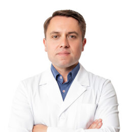 Medic specialist in medicina interna si cardiologie